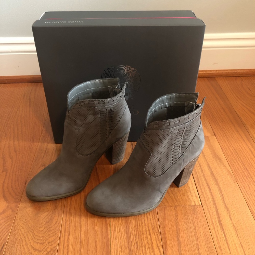 Vince Camuto Fretzia Suede Block Bootie